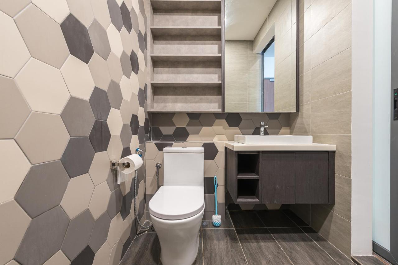 Klcc Towerviewsty5Pax At Ceylonzsuites Куала-Лумпур Экстерьер фото
